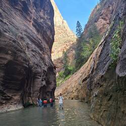 Es wird enger und tiefer