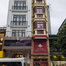 Shops and hotels are often narrow and deep as taxed but front width