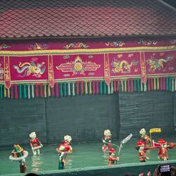 Water puppet show