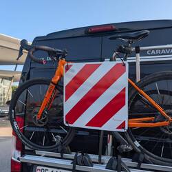 Was me nid aues so fingt ime Fischerlade... Mis Glück, itz darfi ume legau Outobahn fahre da Italie