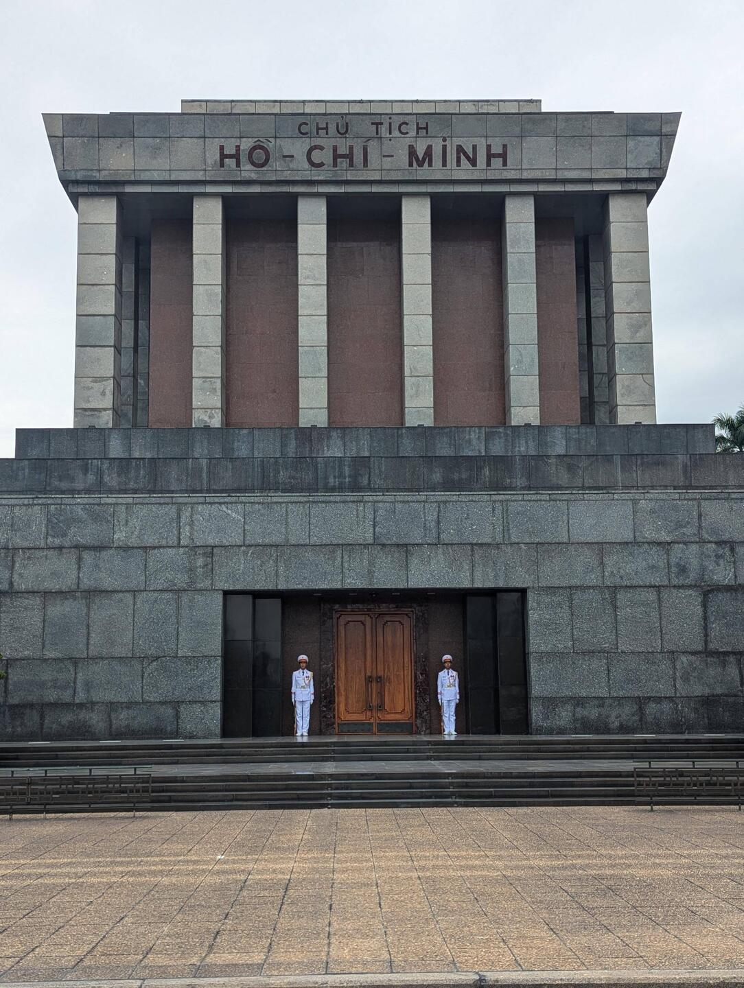 Hi Chi Minh mausoleum