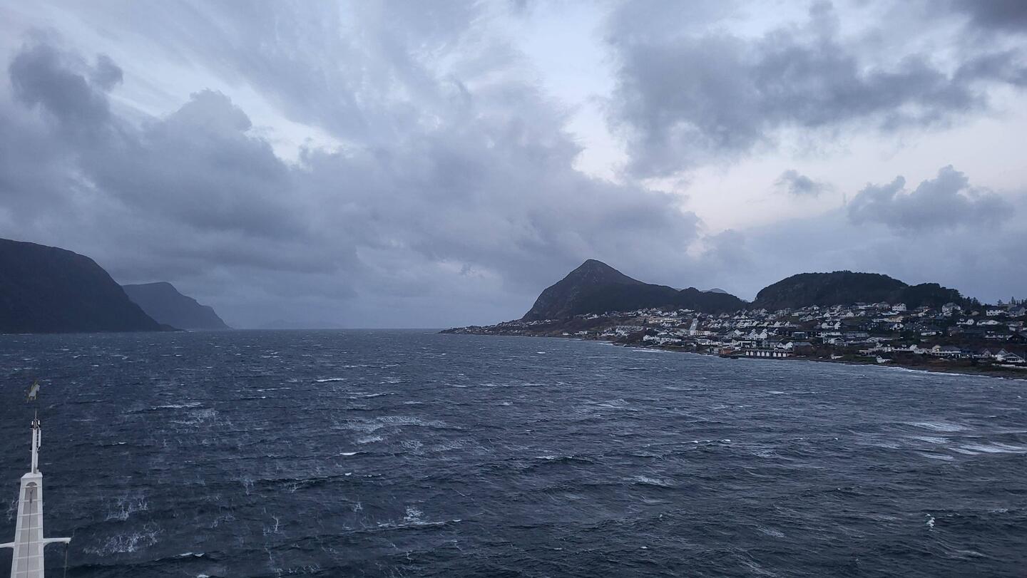 Ålesund von weitem