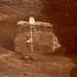 Faustgroßes Detail in zimmergroßem Gemälde