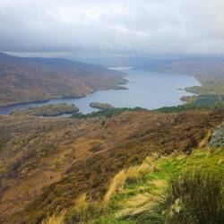 Loch Katrine. Walter Scott a inventé la dame du Lac en voyant ce Loch