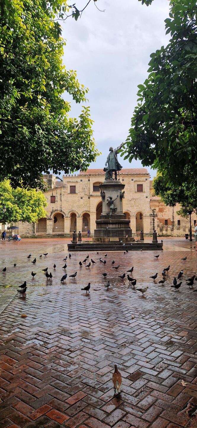 Plaza Colón