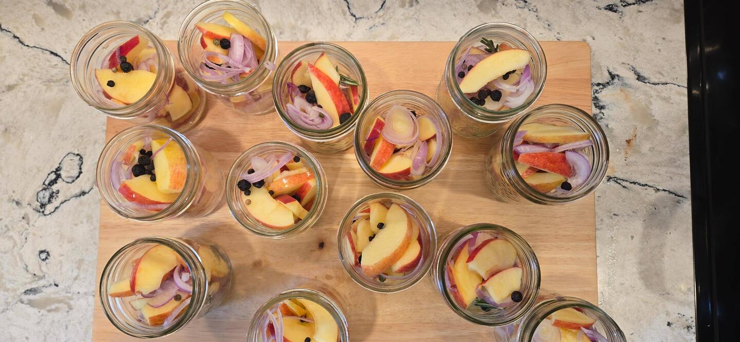 Pickling apples