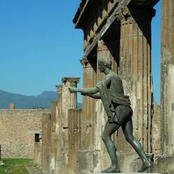 Réplique de "Apollon à l'arc" sans l'arc