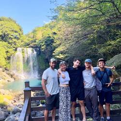 In dem Bild, das am besten aussieht, macht Adem ne Grimasse 😂🤪🤦🏼‍♀️