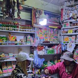 Cocoa leaf reading at the witches market 🌿