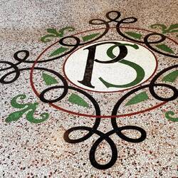 Coat of arms, Palacio Salvo.