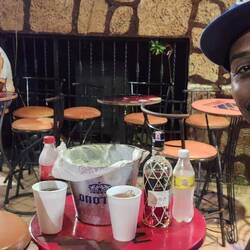 Abends noch einen Rum im Liquore Store "La Fabrica"