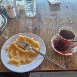 Irmik Helvası: Gris, Zucker, streichfähig und lecker