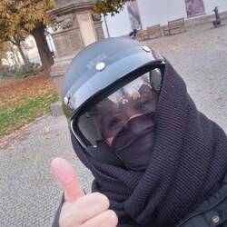 A bissi kalt am Moped 😆