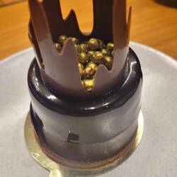 King's chocolate cake
