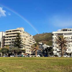 Regenbogen über Signal Hill