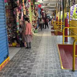 Es war überraschend schwierig Wasserflaschen zu finden