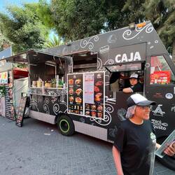 Die Food Trucks sind wie bei uns