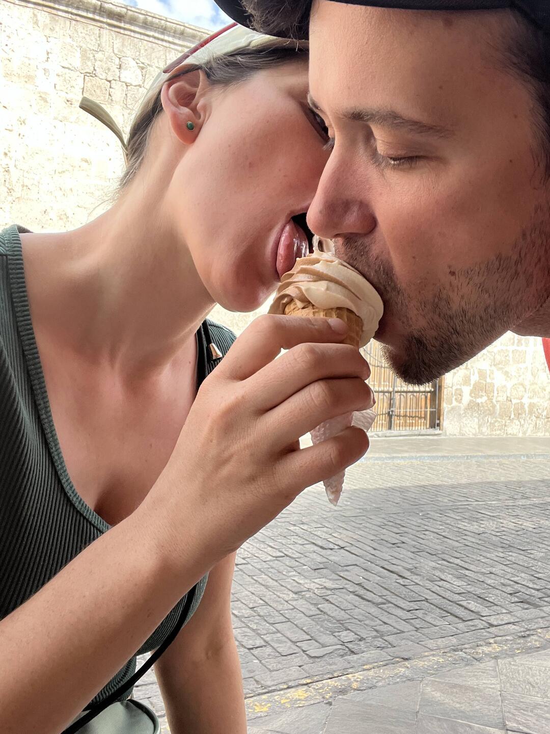 Heute gehen wir zu einem Food Festival, das uns empfohlen wurde