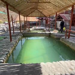 Nächster Halt: Hot Springs mit mehreren Becken