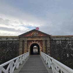 Fort George du XVIIe, toujours en activité et base du fameux régiment des Highlanders