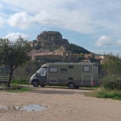 Unser Stellplatz mit toller Aussicht zur Burg