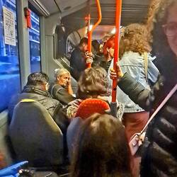 Voll...nach 20min Sitzplatz