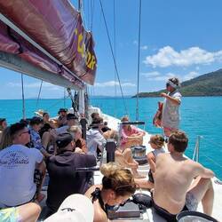 die Truppe auf dem Boot