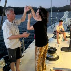 ...ein Tänzchen auf dem Boot