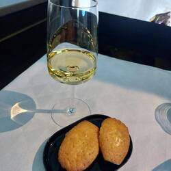 Madeleines mit Beerenauslese😍