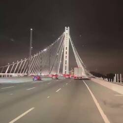 Der Fahrer meinte, das müsse ich unbedingt filmen, weil es so cool ist😂 (war es auch)