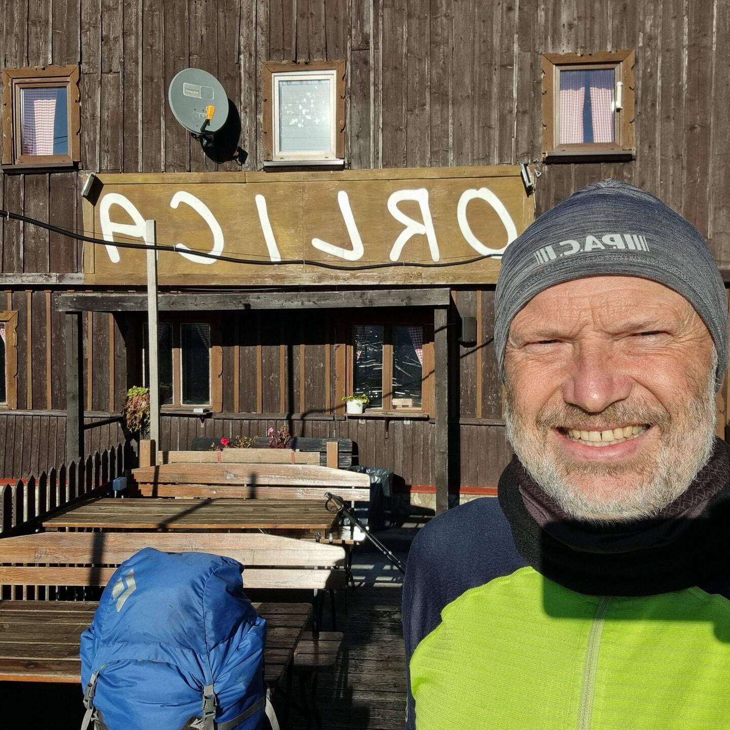 Abgang von der Orlica-Hütte bei echtem Sonnenschein...