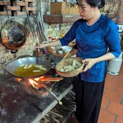 Deep frying the spring rolls