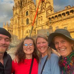A Casa Ferdinanda reunion with another pilgrim from the Netherlands who we met back in Portugal.