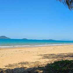 View from Mission Beach looking toward the 'Family Islands'