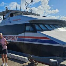 J9 making new friends: Jon has dove more places than anyone we've ever met!