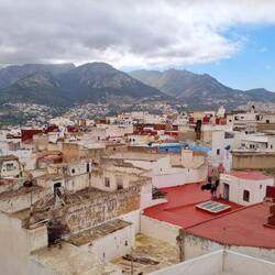 ... und uns eröffnet sich der Blick auf Tétouan und das Rifgebirge.