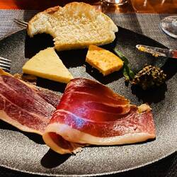 Verkostung mit Wein (war wieder einmal eine lustige Verkostung)