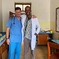 Der WhatsApp Status von Dr.Riziki