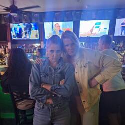 Serious...Im Irish Pub zu den Hochrechnungen der Wahl