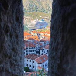 Mit dem tollen Blick auf unser Schiff wird man bereits nach ein paar Stufen belohnt