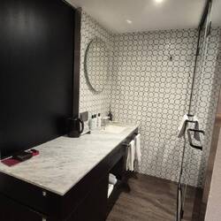 Das Bad, leider ohne Tür