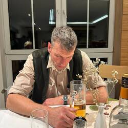 Die Unterlippe wackelt schon, wackelt schon, wackelt ....