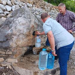 Und nun noch frisches Quellwasser