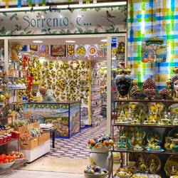 Wenn man genau hinschaut,alles dreht sich um Zitronen