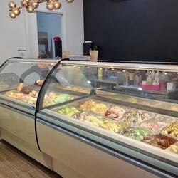 Hardy bekommt ein Gelati