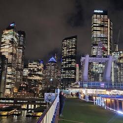 The skyline in Sydney almost are as good as the Chicago skyline.