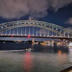 On the opposite side of the ship was the Sydney Bridge.