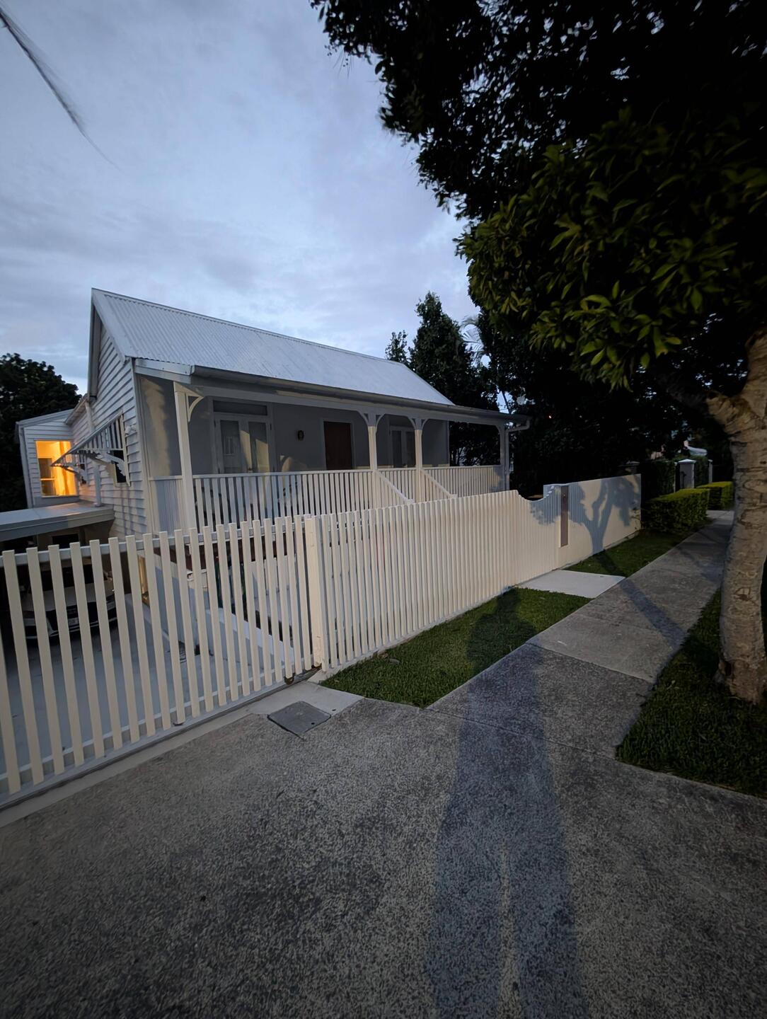 15 Tillot St, Dutton Park QLD