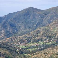 ... auf eine grüne Oase im Tal!