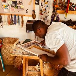 Johann in seinem Atelier